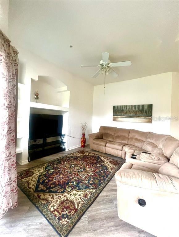 7360 WESTPOINTE BOULEVARD 127