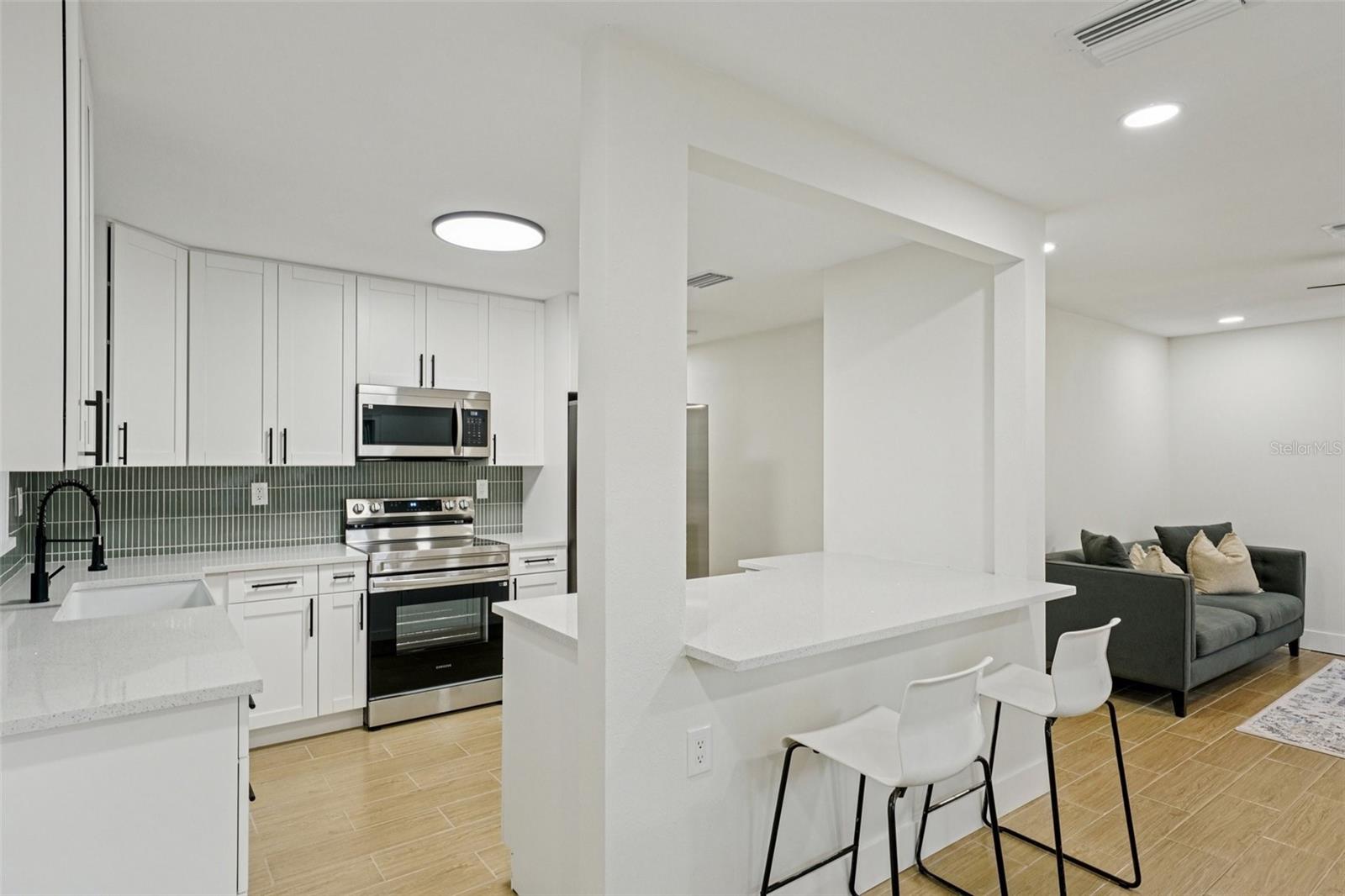 TENNESSEE TERRACE - Residential