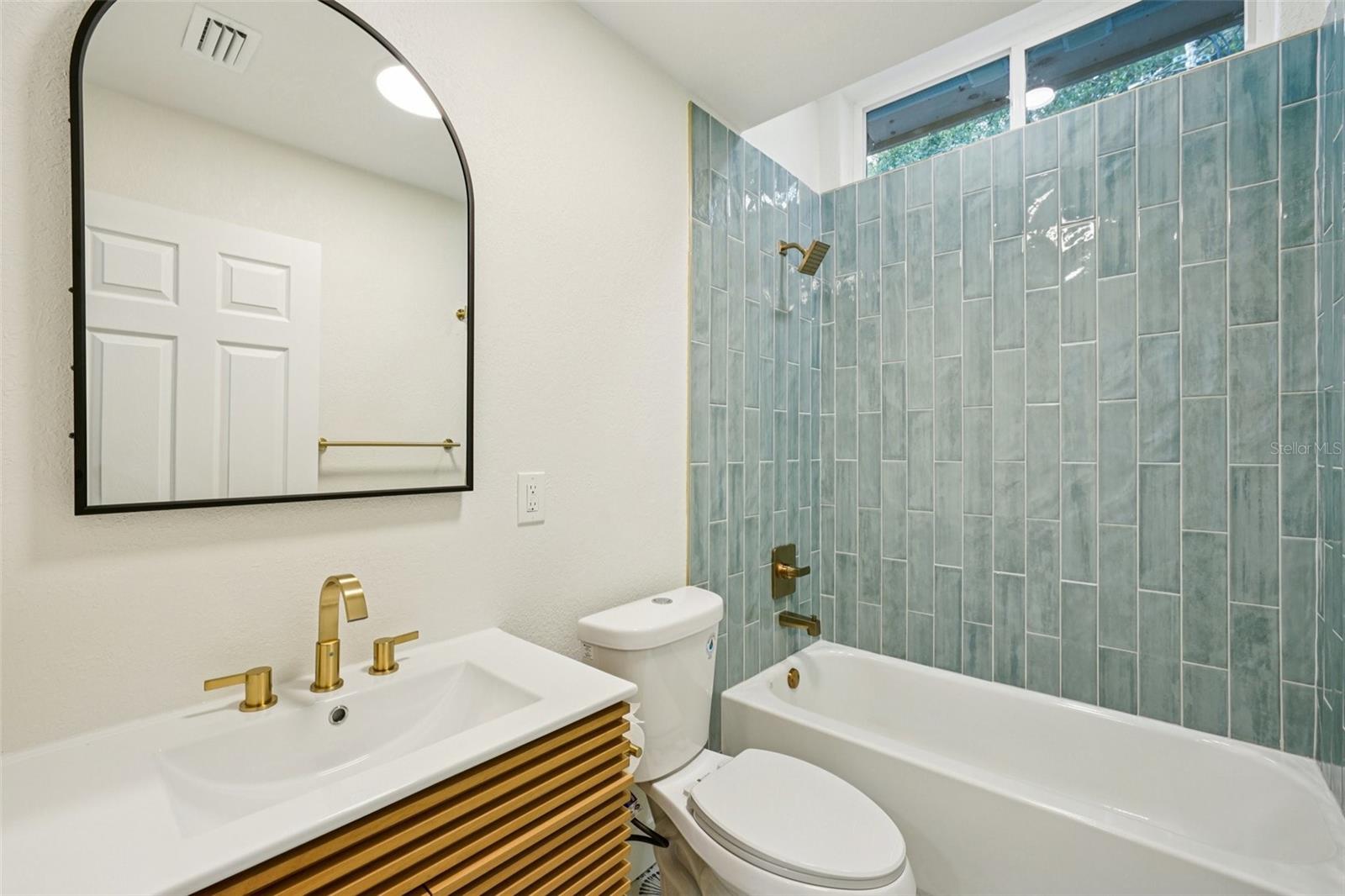 TENNESSEE TERRACE - Residential