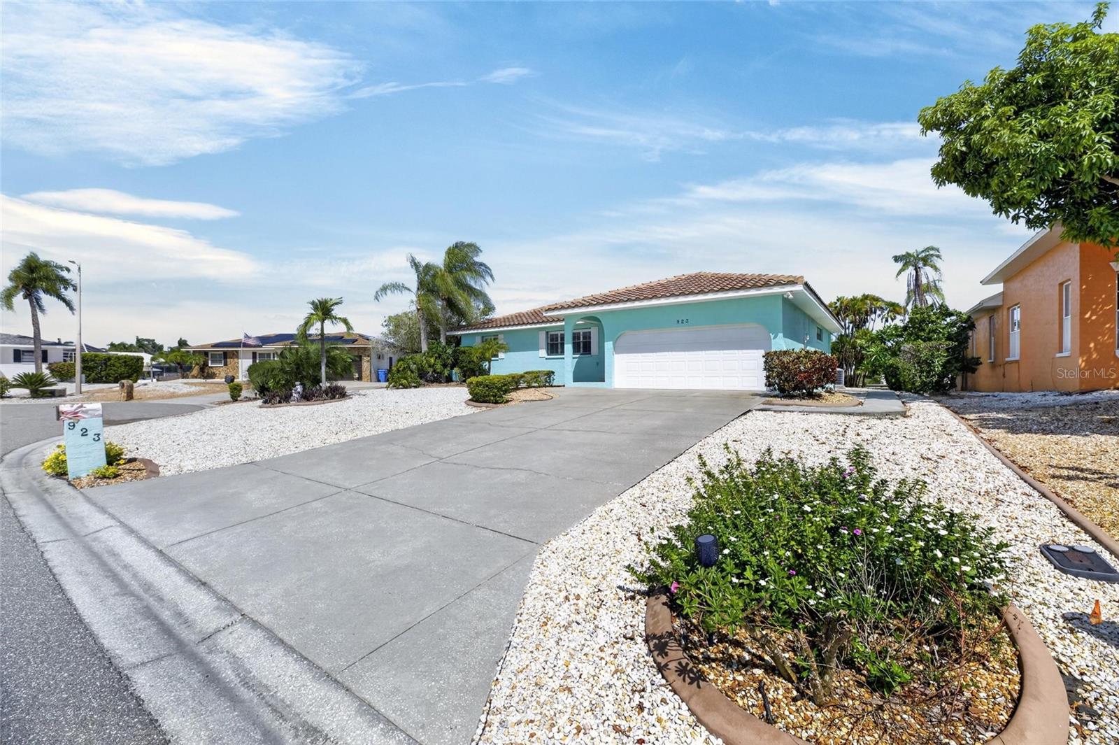 923 GOLF ISLAND DRIVE