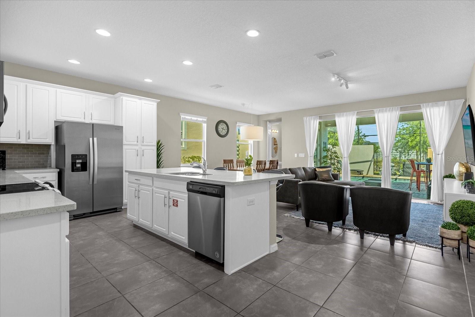 SOLARA RESORT - Residential