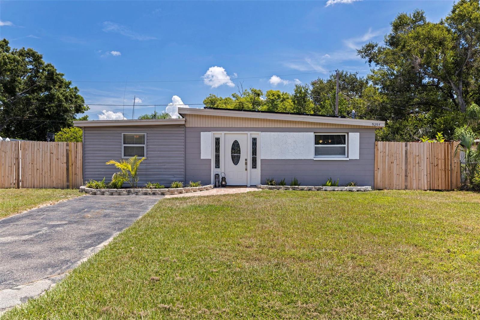 Welcome to your next chapter in sunny Seminole!
This charming 3-bedroom, 2-bath home with a paver-lined front entrance blends comfort, style, and efficiency. Featuring a split floor plan for added privacy, the layout flows into an open kitchen perfect for cooking, gathering, and entertaining.
The main bathroom is oversized and delivers a spa-like feel with its step-in shower, while the guest/hall bath offers a traditional tub, providing both convenience and choice. All bedrooms feature ceiling fans for added comfort, and the washer and dryer (included) are conveniently located inside the home.
Energy-conscious buyers will love the 2023 AC system and solar panels, which help keep utility costs low year-round—and well into the future as electric rates rise. Step out back to enjoy a spacious, fully fenced yard, ideal for summer barbecues or relaxing evenings, complete with a beautifully paved patio.
Best of all, this home is in a non-flood zone, meaning no flood insurance required. Located in a sought-after Seminole neighborhood, you’re just minutes from beaches, parks, shopping, and dining.
Don’t miss your chance to own this Florida gem!