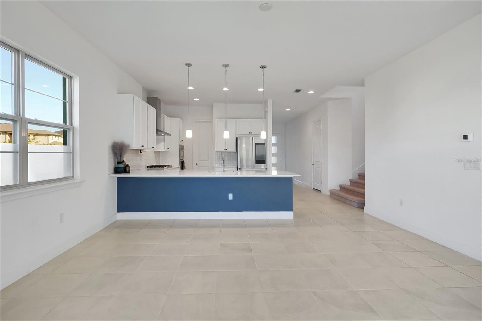 TWIN LAKES PH 8 - Residential