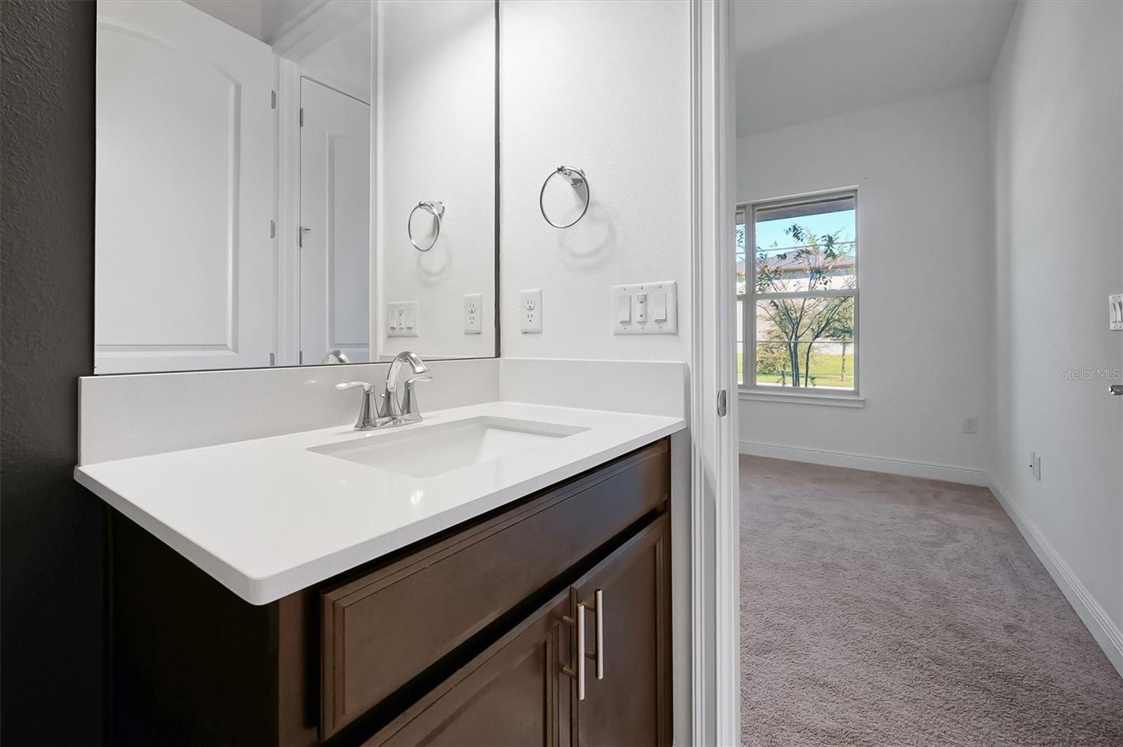 TWIN LAKES PH 8 - Residential