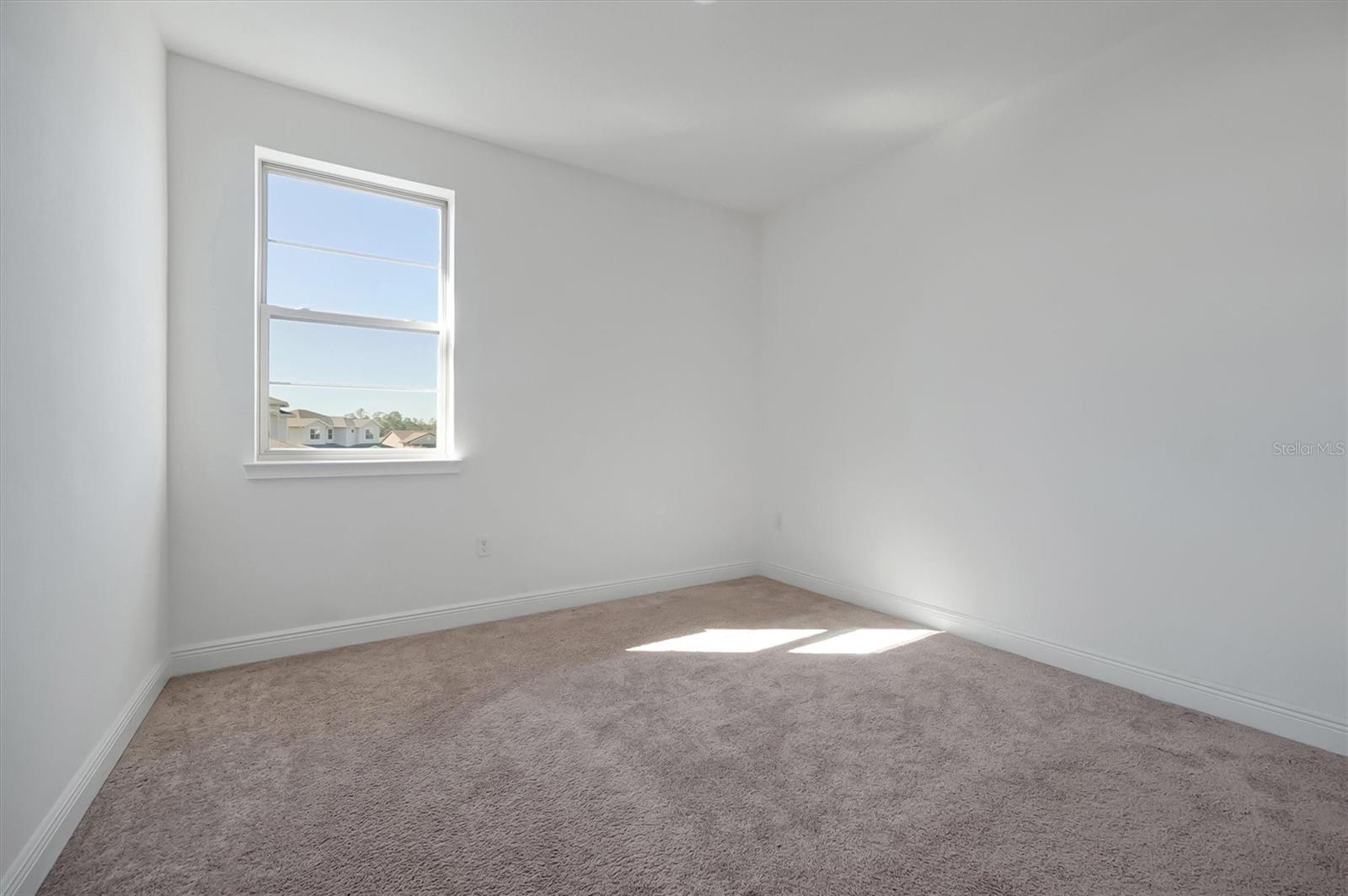 TWIN LAKES PH 8 - Residential