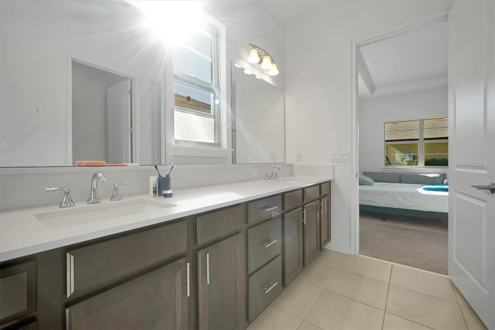 TWIN LAKES PH 8 - Residential