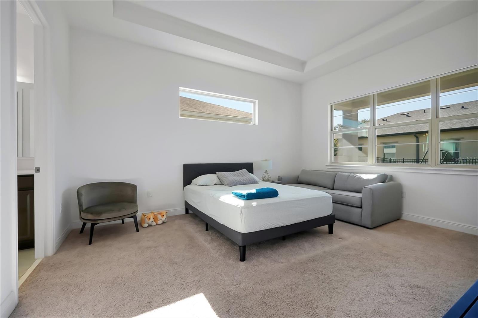 TWIN LAKES PH 8 - Residential