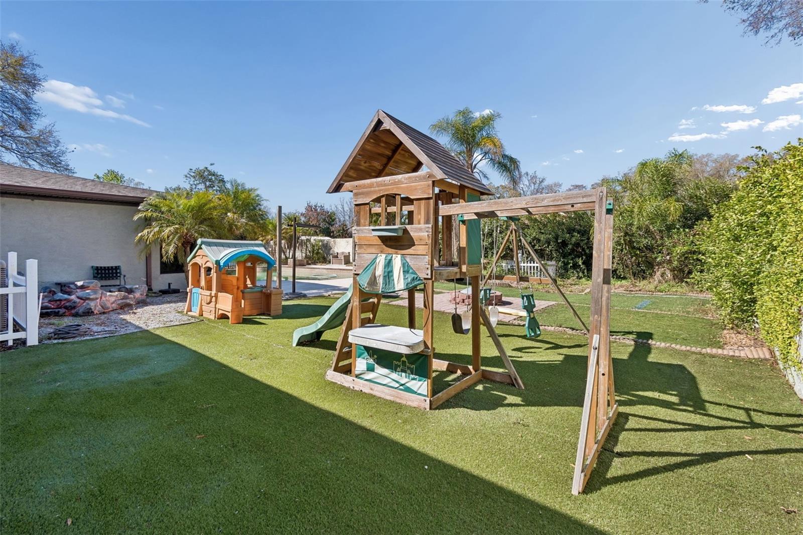 PINECREST VILLA ADD 2 - Residential