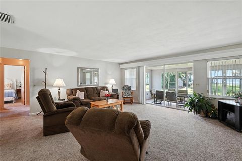 Tiny photo for 32721 Lake Eustis Drive, Tavares, FL 32778 (MLS # G5099773)