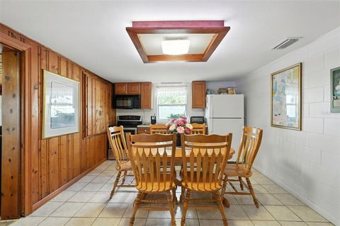 Tiny photo for 32721 Lake Eustis Drive, Tavares, FL 32778 (MLS # G5099773)