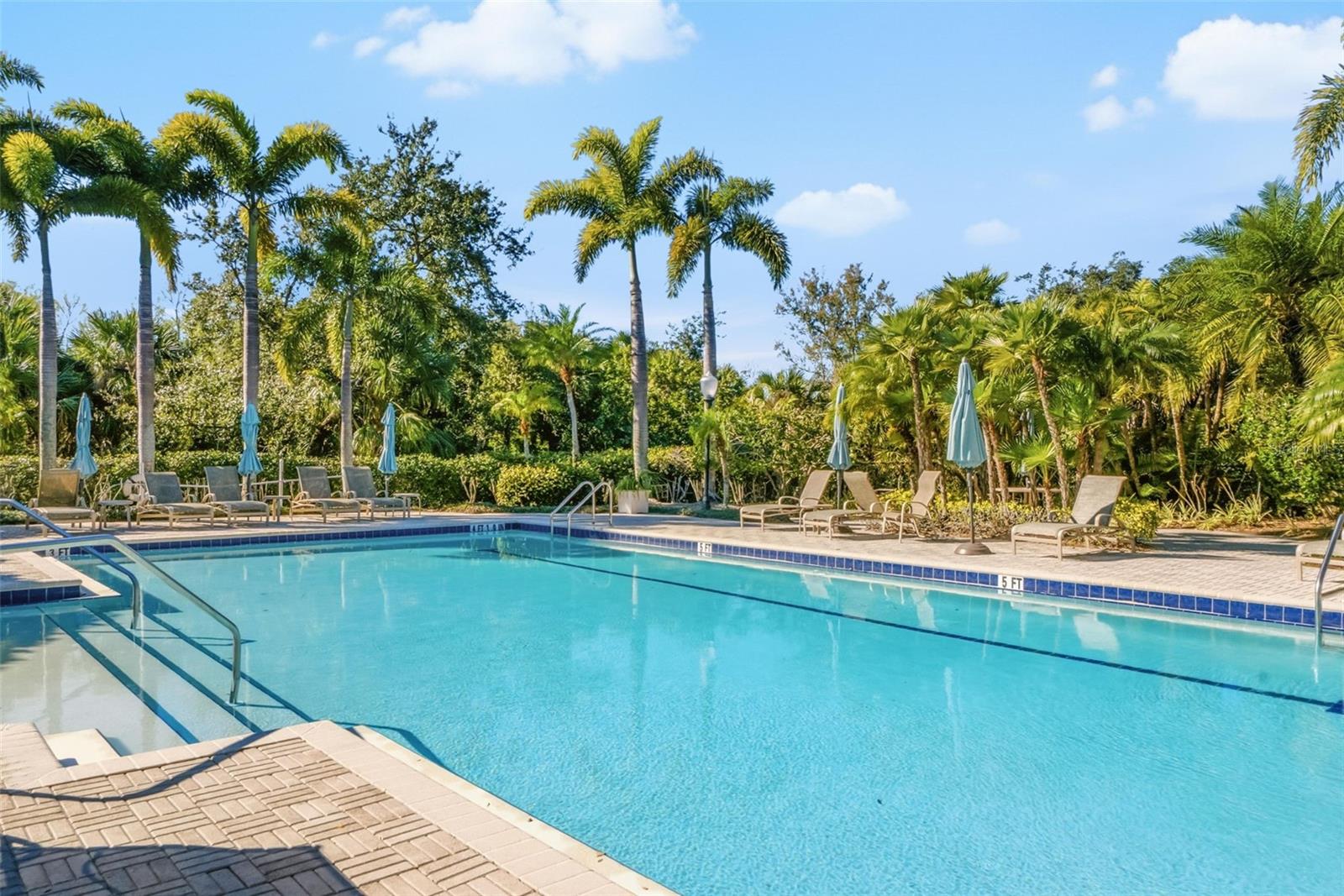 BOUCHARD GARDENS - Residential