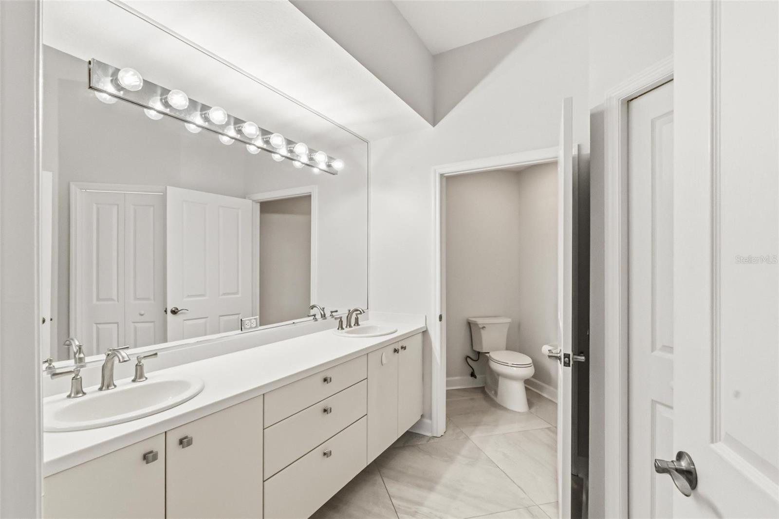 BOUCHARD GARDENS - Residential