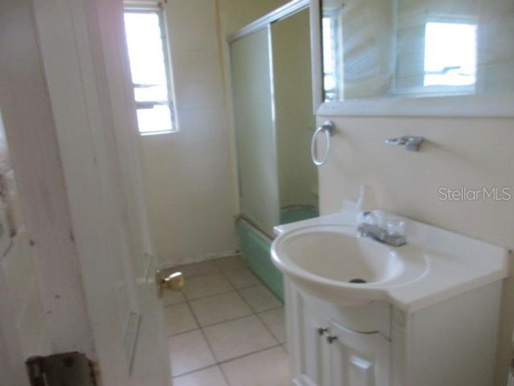 Photo of 4229 N Lockwood Ridge Road, Sarasota, FL 34234 (MLS # C7516418)