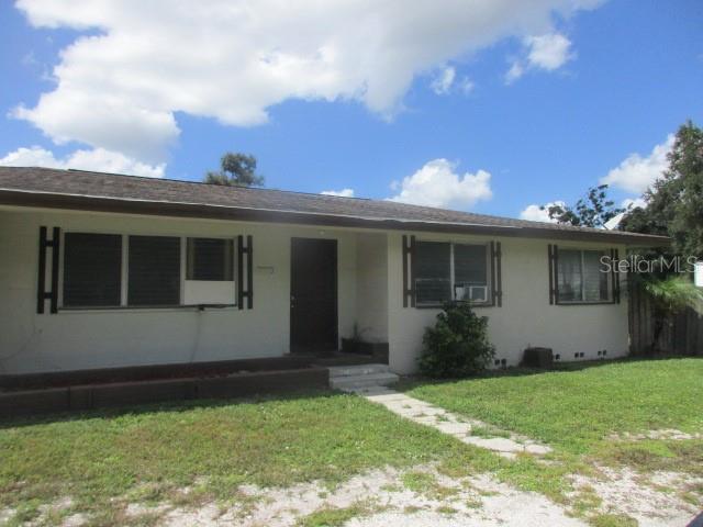 Opportunity is knocking for a great value to make this home your own, filled with possibilities. Centrally located in heart of Sarasota! Bring your handy person and your imagination to see where it leads. Oversized fenced backyard a plus situated on 13,125 sq ft (MOL) lot.