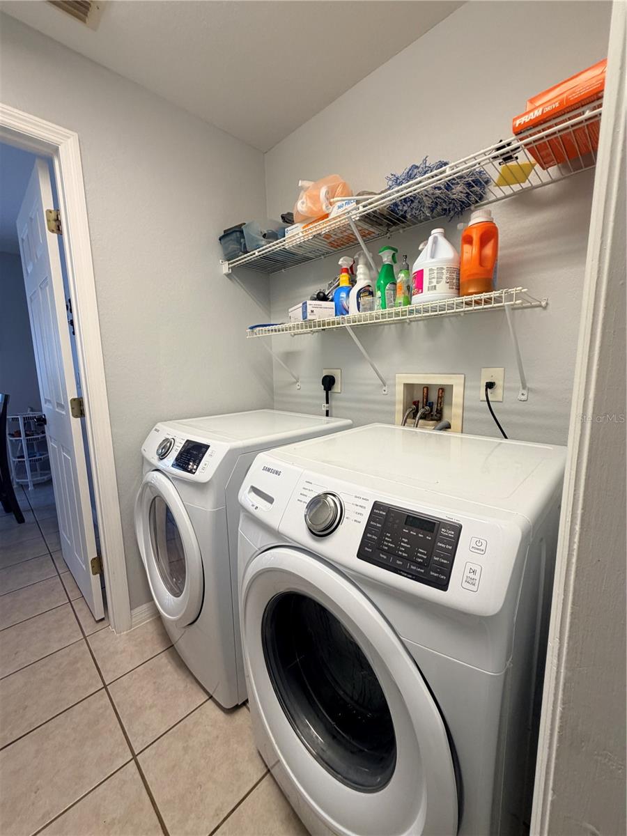 SILVER SPGS SHORES 20 - Residential