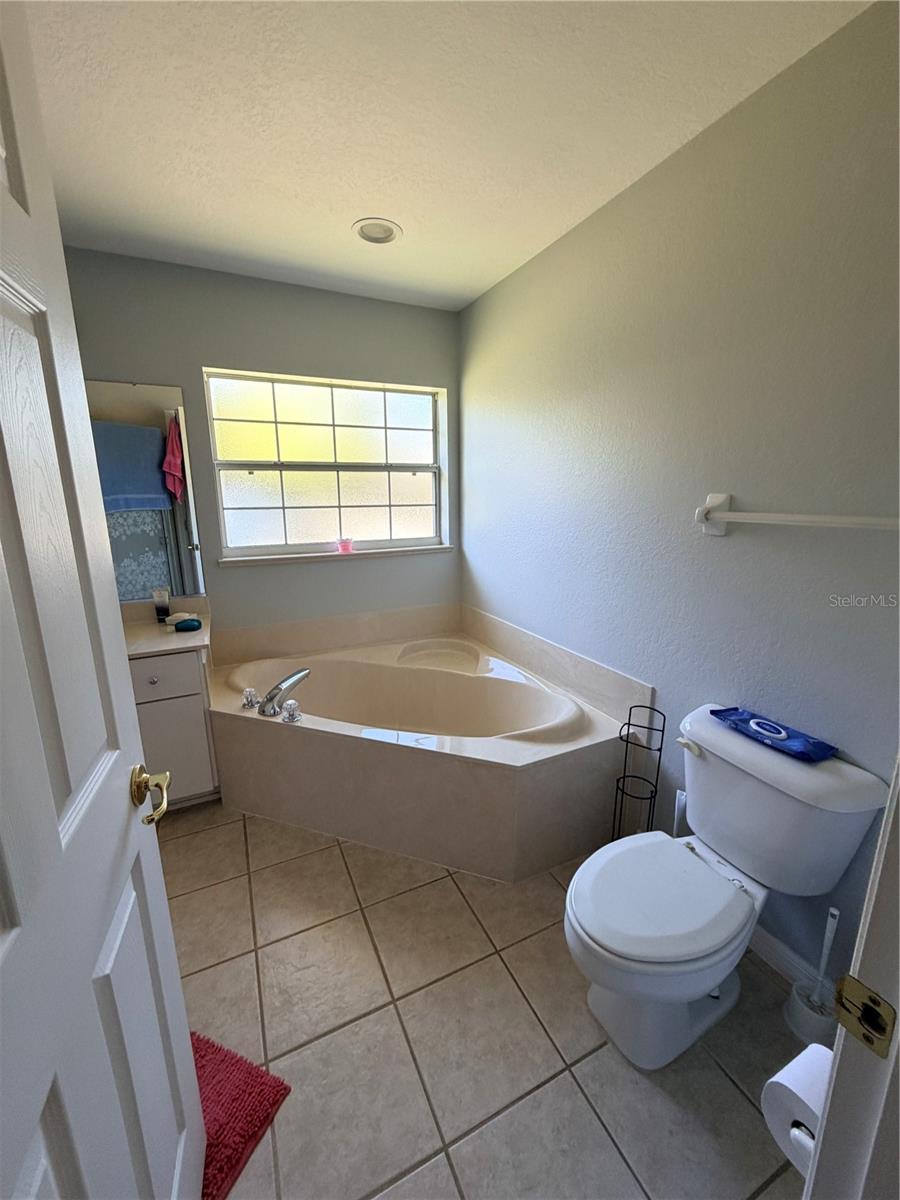 SILVER SPGS SHORES 20 - Residential