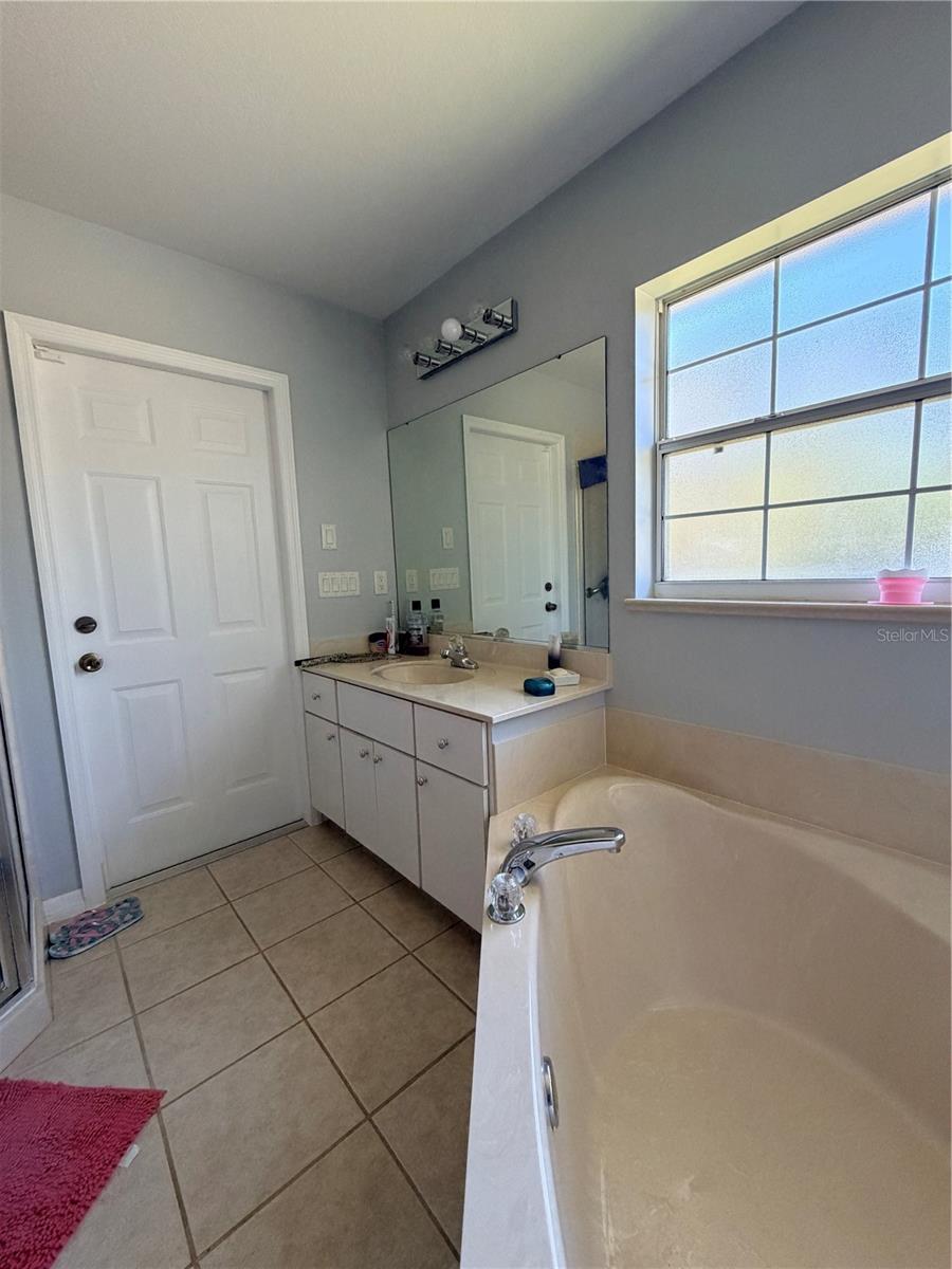 SILVER SPGS SHORES 20 - Residential