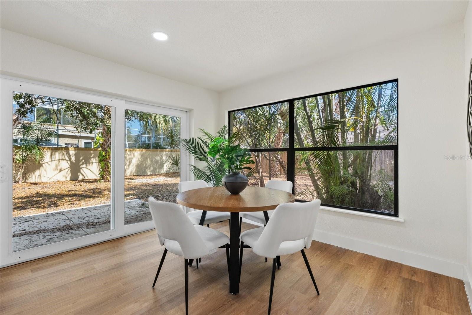 RUSTIC LODGE - Residential