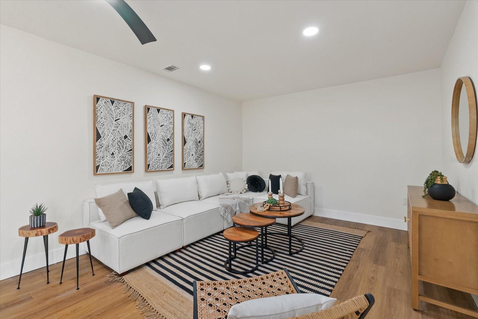 RUSTIC LODGE - Residential