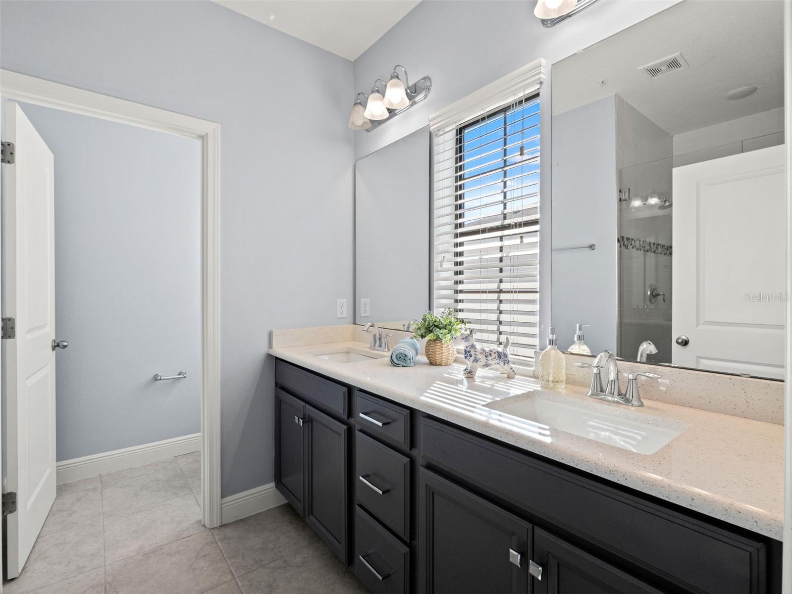 SEMINOLE CROSSING TWNHMS - Residential