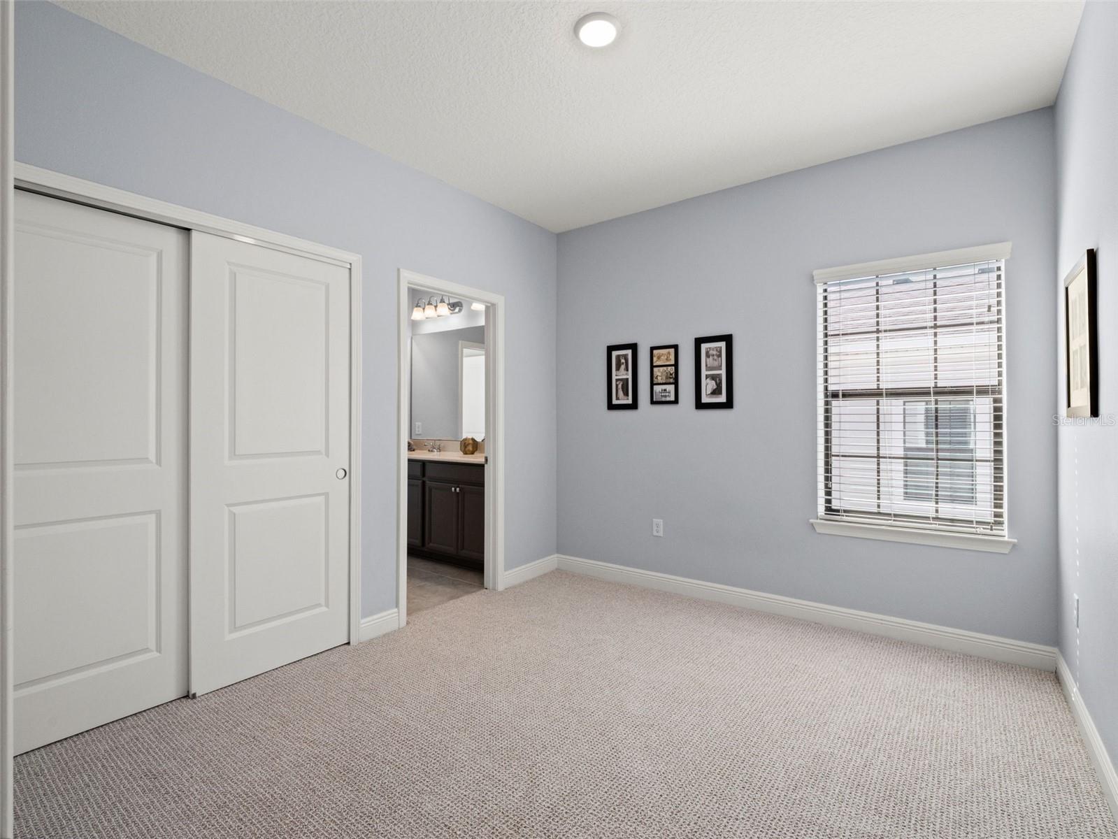 SEMINOLE CROSSING TWNHMS - Residential