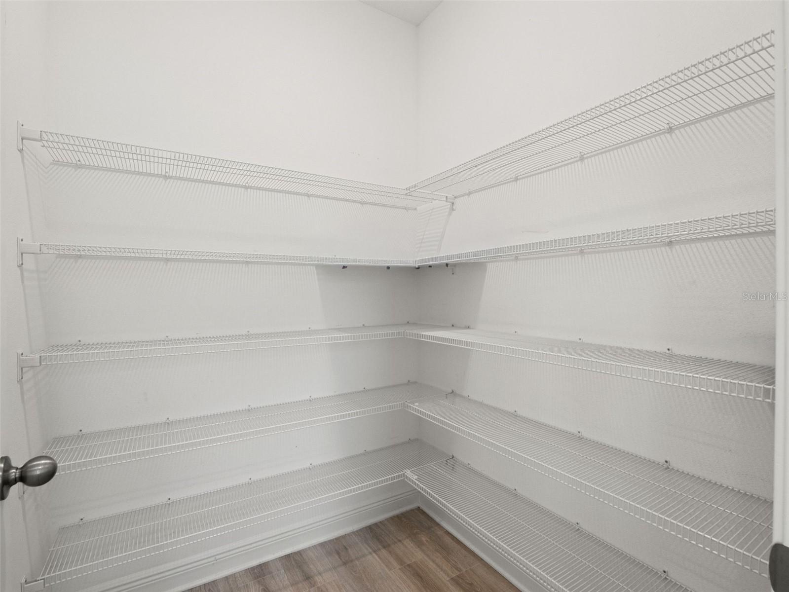 SEMINOLE CROSSING TWNHMS - Residential