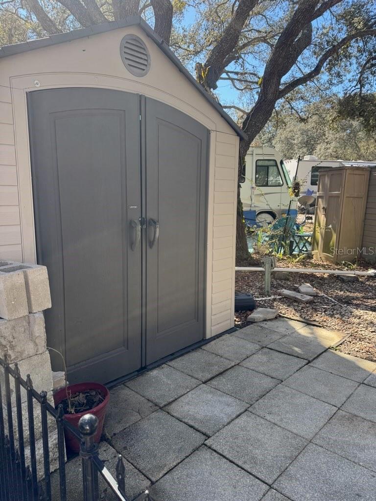 YOGI BEARS JELLYSTONE PARK CONDO - Land