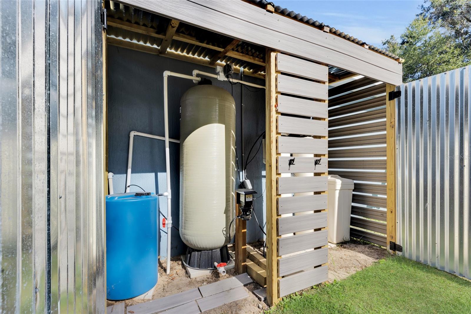 BELLEVIEW HEIGHTS ESTATES - Residential