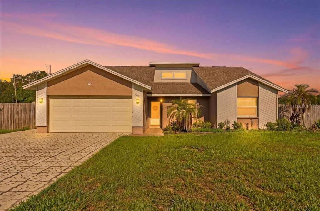 Photo of 5650 El Dorado Avenue, Lakeland, FL 33809 (MLS # L4963175)