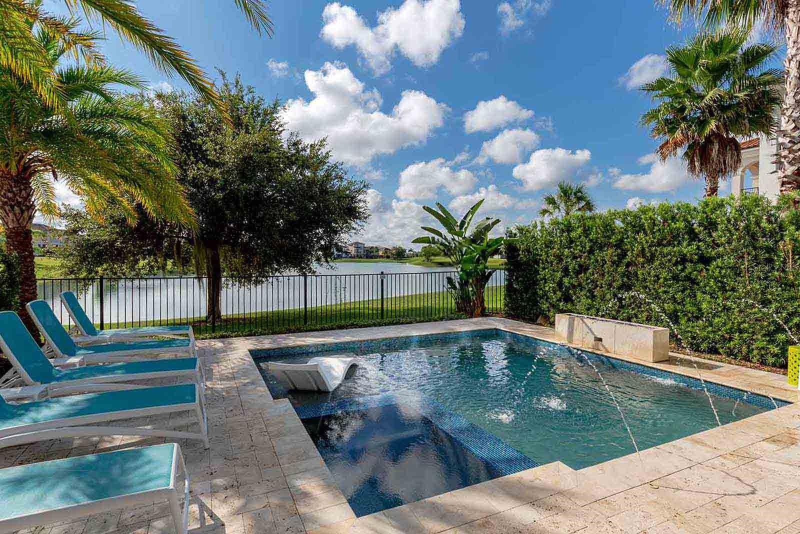 REUNION WEST VLGS NORTH - Residential