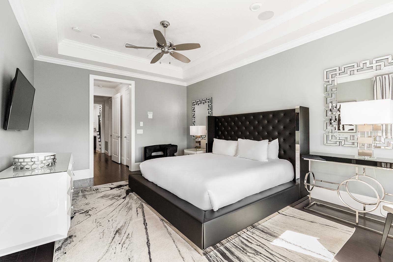 REUNION WEST VLGS NORTH - Residential