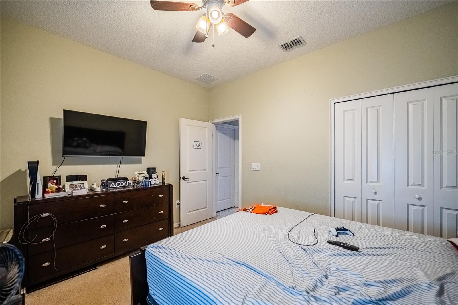 TRINITY RDG - Residential