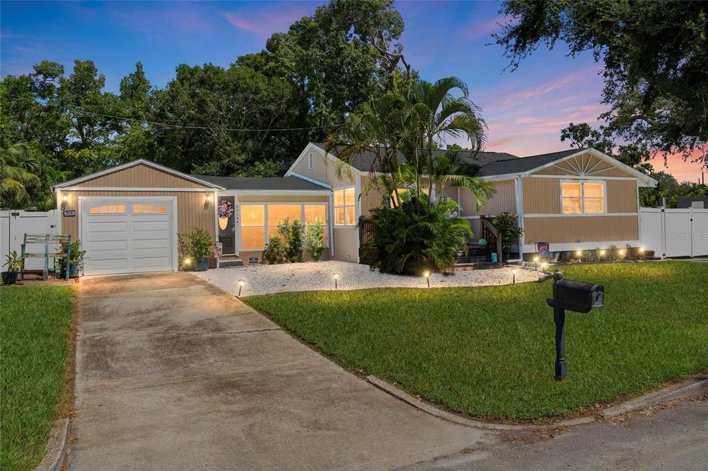 Photo of 5719 27th Avenue S, Gulfport, FL 33707 (MLS # TB8430609)