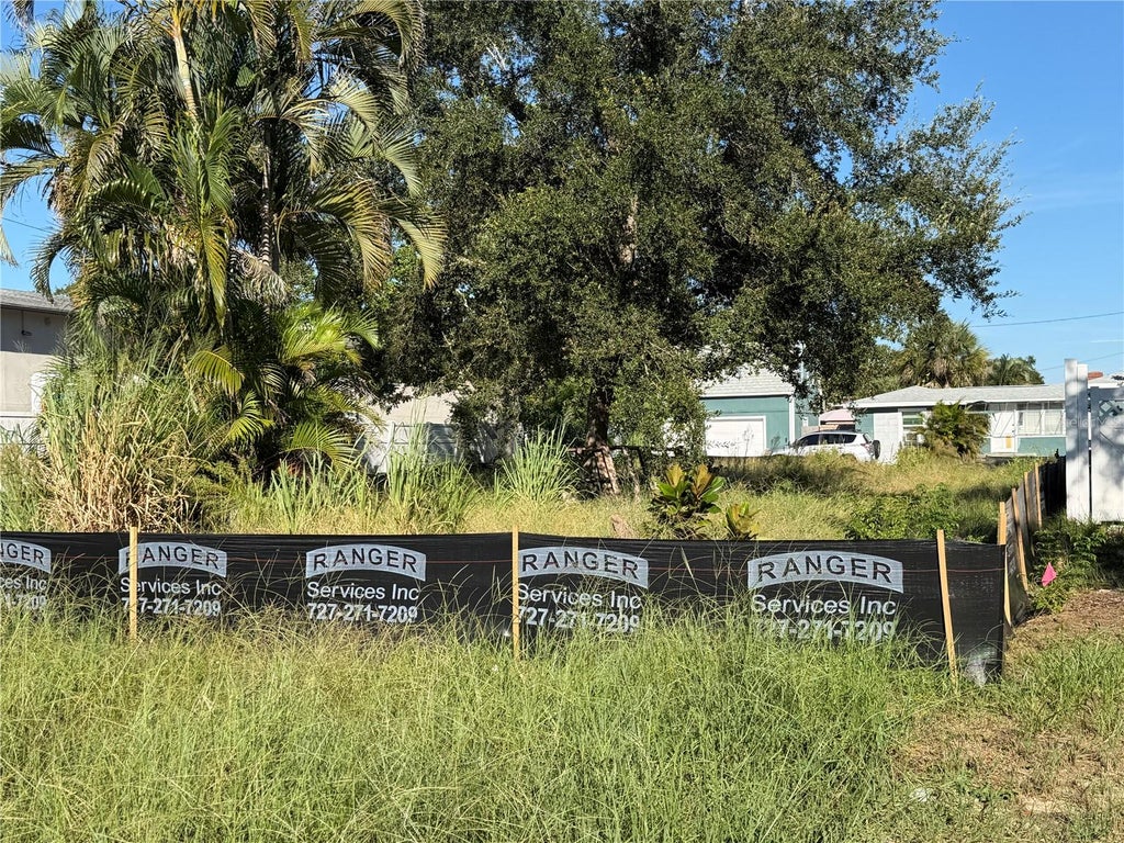 Photo of 0 49th Street N, St Petersburg, FL 33710 (MLS # TB8552566)