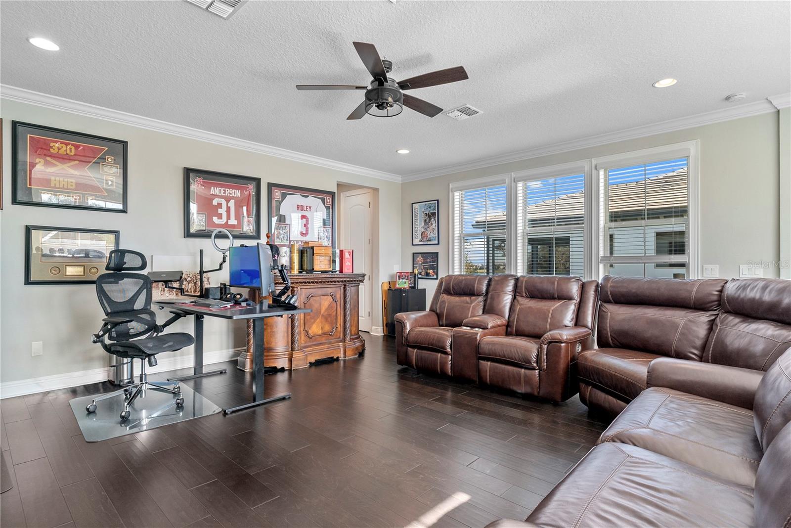 WATERSIDE ON JOHNS LAKE - Residential