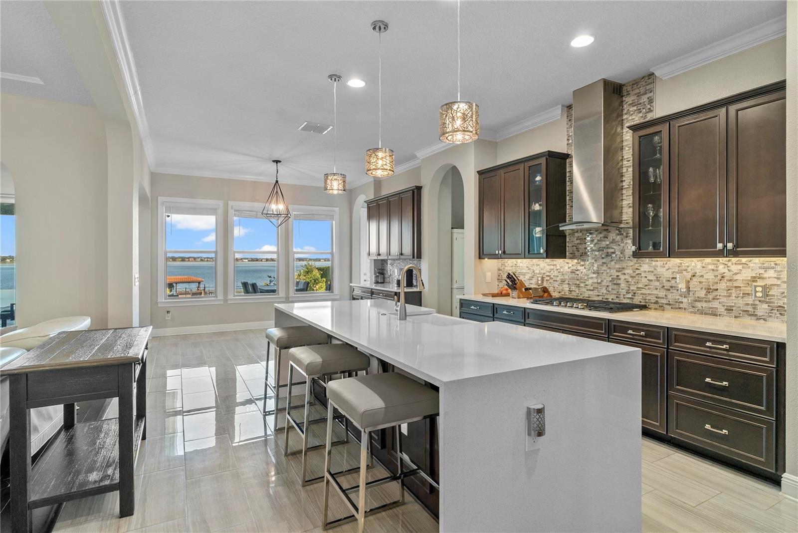 WATERSIDE ON JOHNS LAKE - Residential