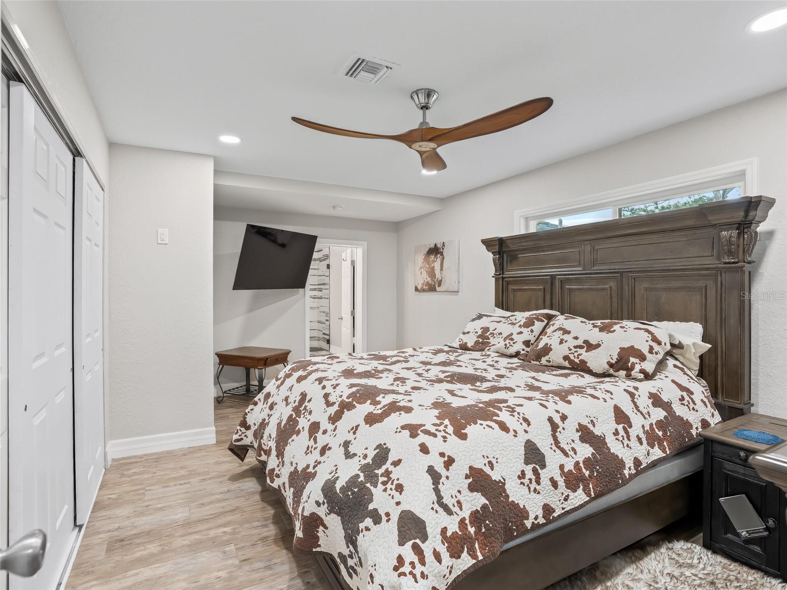 ROUTE 40 RANCHETTES - Residential