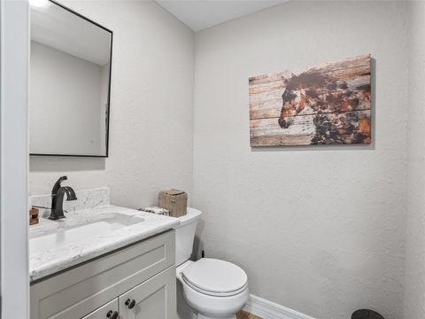 Tiny photo for 10291 W 40 Highway, Ocala, FL 34482 (MLS # OM710633)