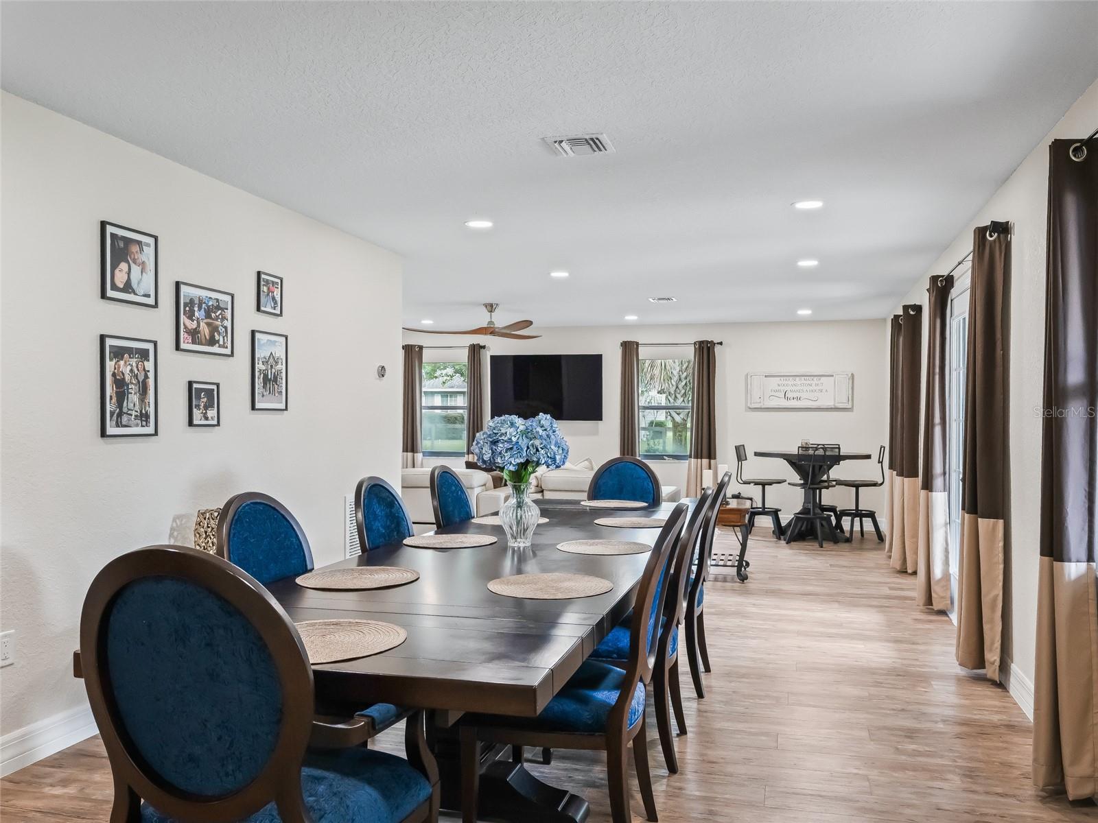 ROUTE 40 RANCHETTES - Residential