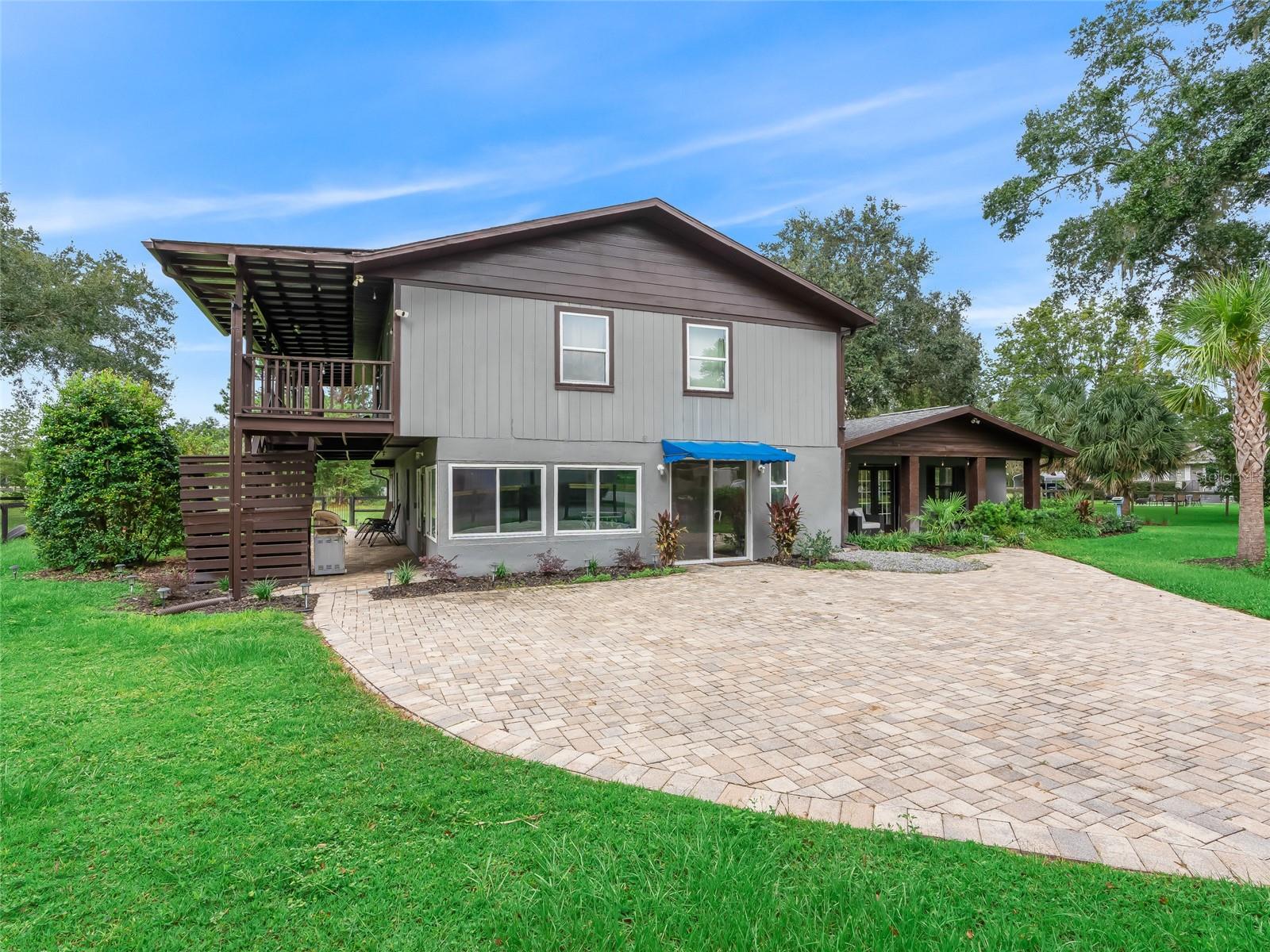 ROUTE 40 RANCHETTES - Residential