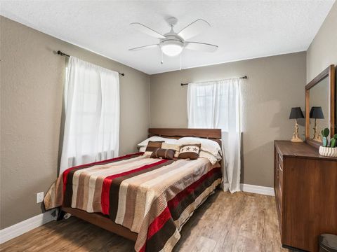 Tiny photo for 10291 W 40 Highway, Ocala, FL 34482 (MLS # OM710633)