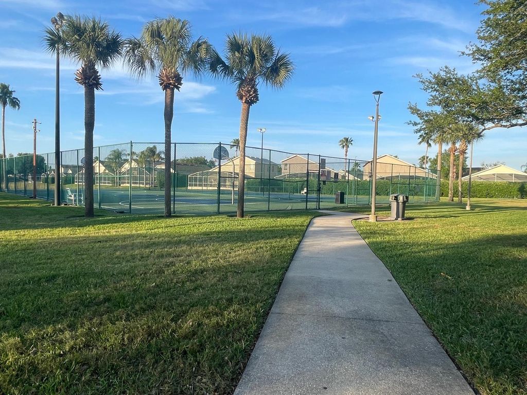 Photo of 501 Castlemain Circle, Davenport, FL 33897 (MLS # O6386636)