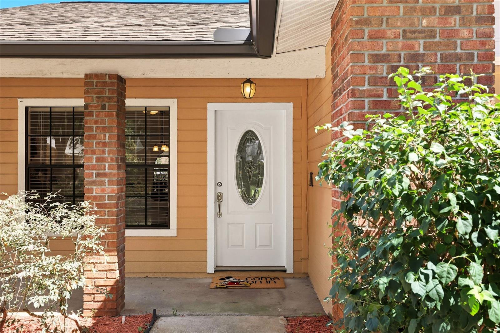 10142 CHESHUNT DRIVE