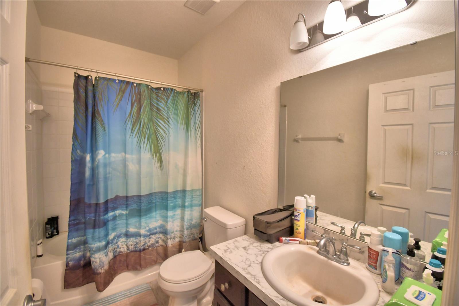 GROVE/HLND MEADOWS - Residential