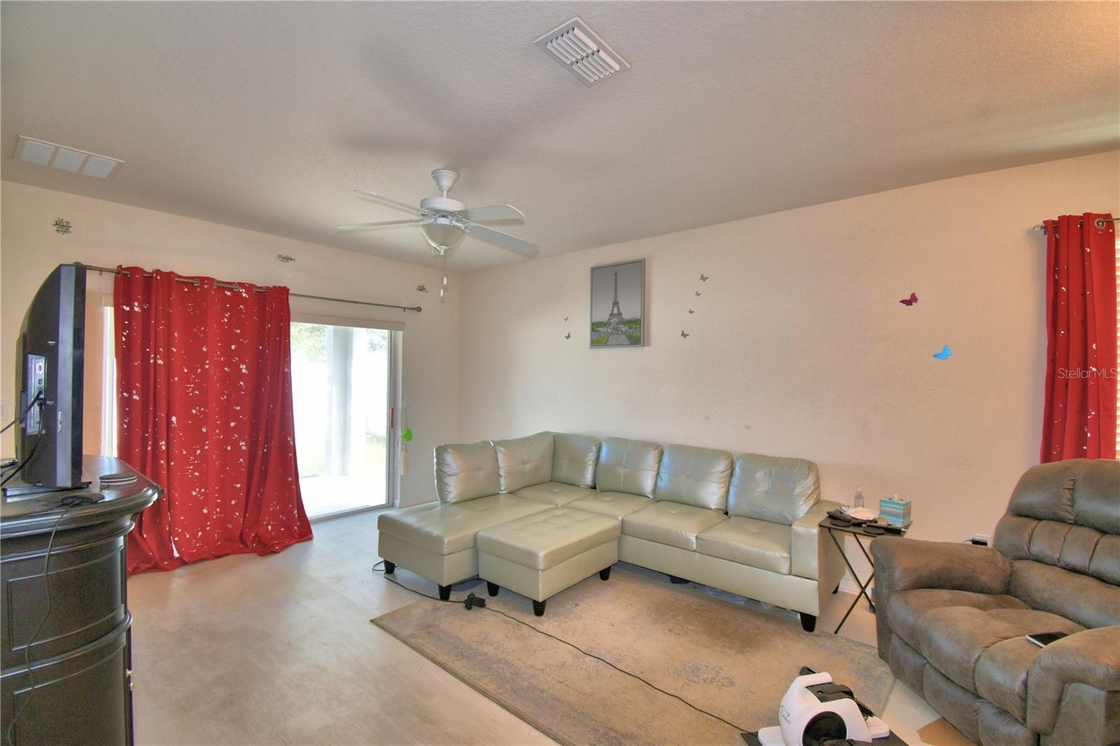 GROVE/HLND MEADOWS - Residential