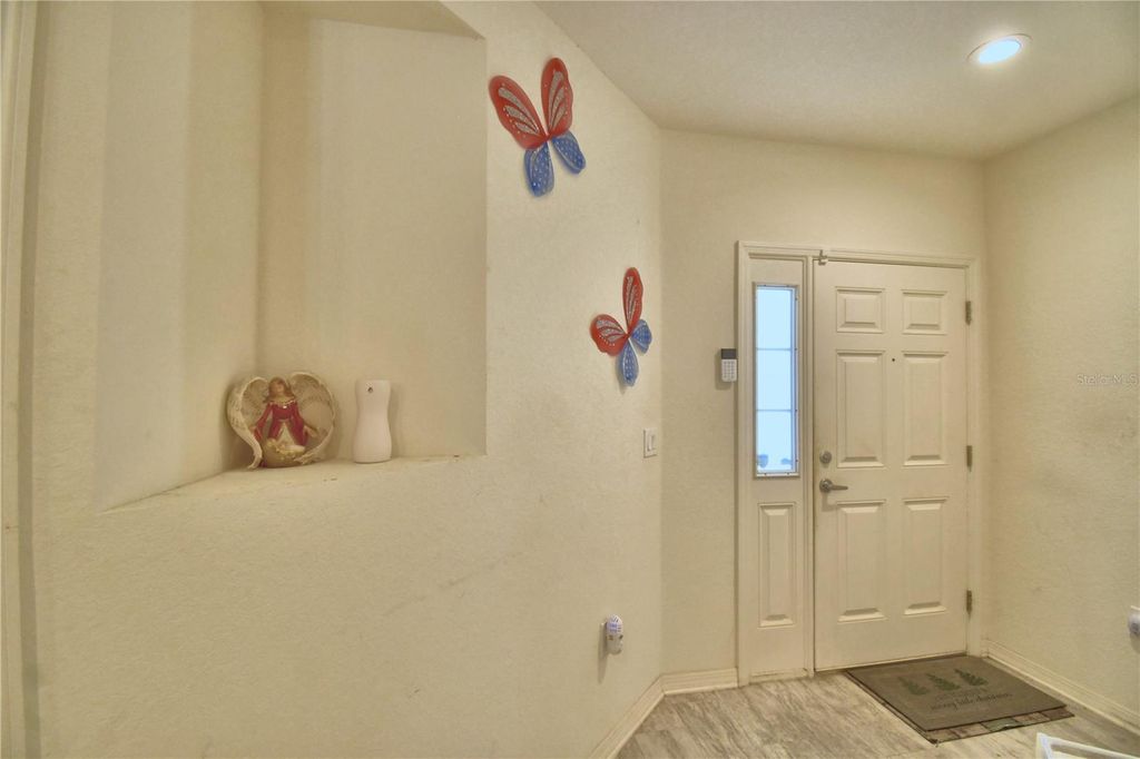 Photo of 207 Sandestin Drive, Haines City, FL 33844 (MLS # G5109800)