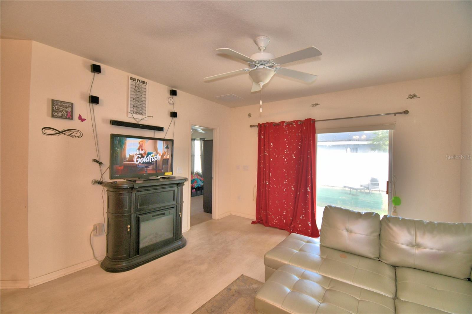 GROVE/HLND MEADOWS - Residential