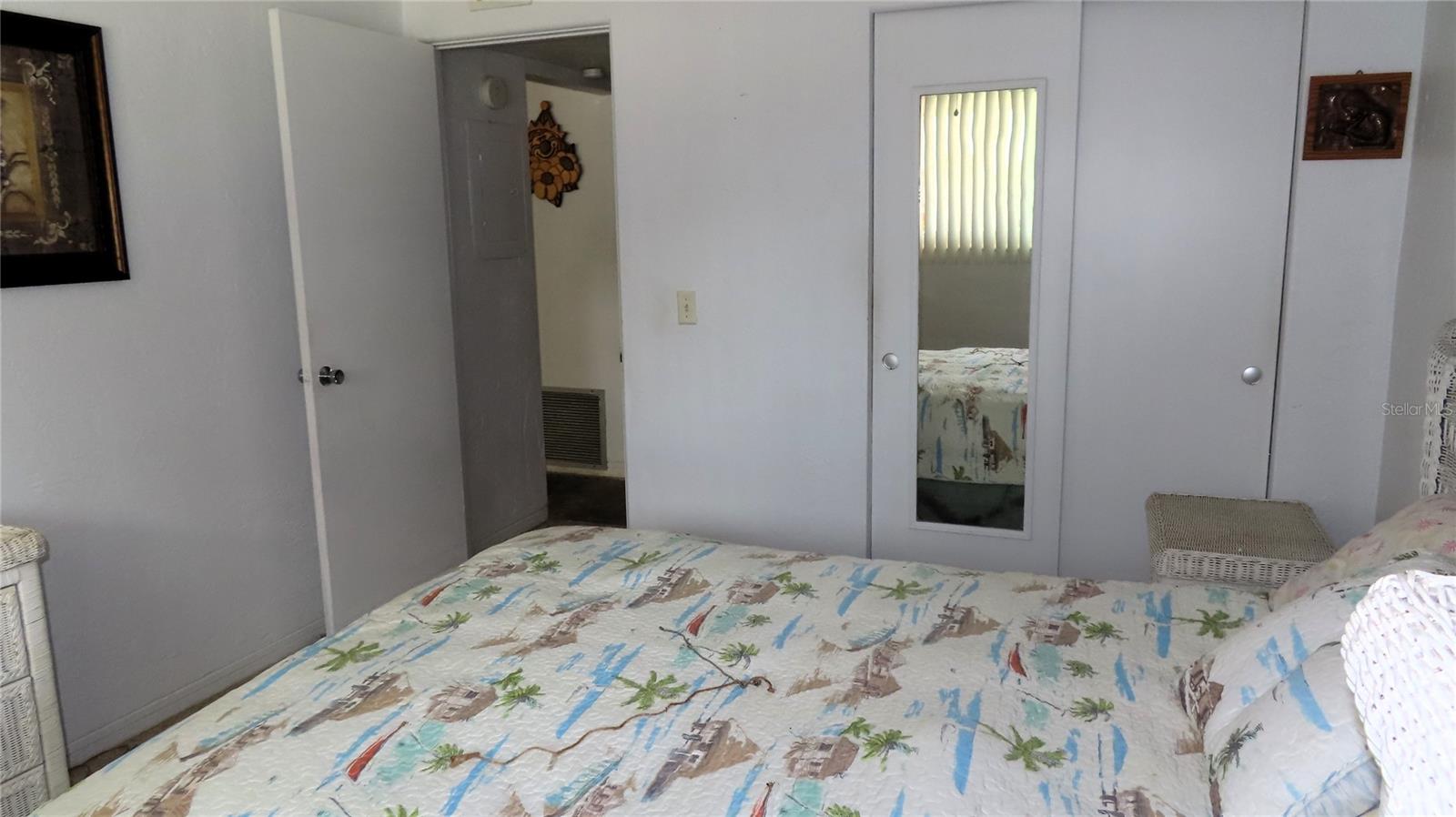 ON TOP OF THE WORLD - Residential