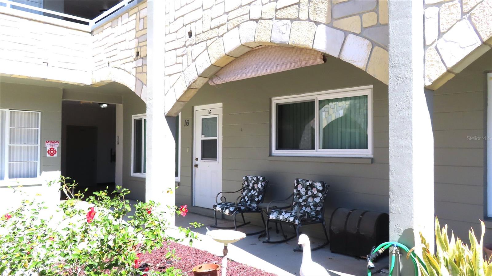 ON TOP OF THE WORLD - Residential