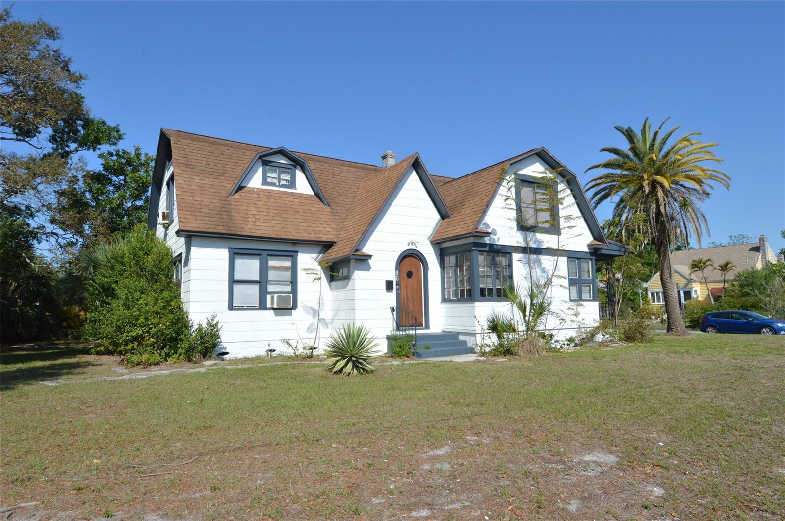 2800 DARTMOUTH AVENUE N